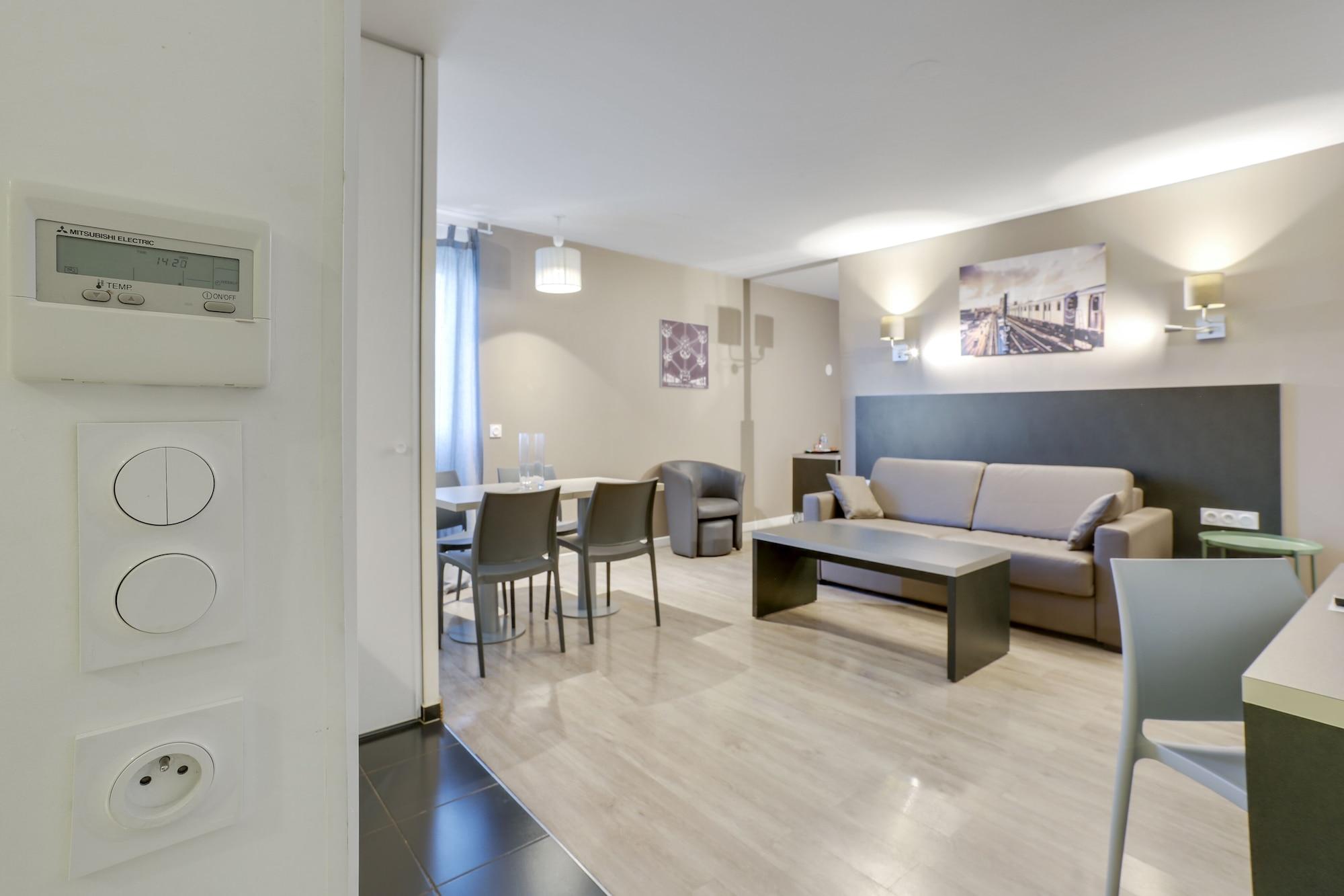 All Suites Appart Hotel Aeroport Paris Orly - Ренжи Екстериор снимка